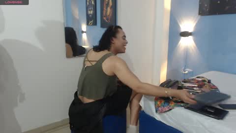 Sharlotte Pauls online show from January 26, 2:45 am