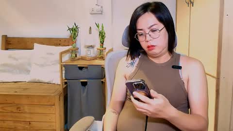 Mori online show from April 18, 1:18 am