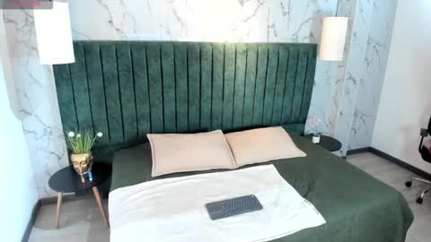 SImon Duran online show from November 22, 4:25 am