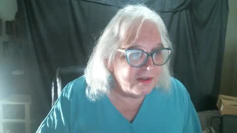 Sissy Diane online show from February 28, 12:32 am