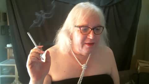 Sissy Diane online show from March 2, 2:04 pm