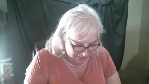 Sissy Diane online show from September 23, 11:33 pm