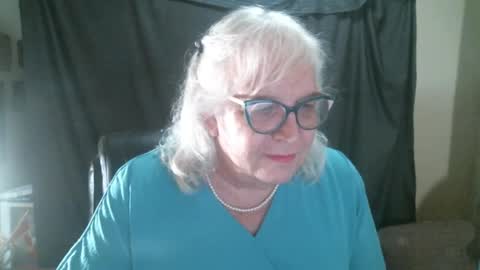 Sissy Diane online show from September 24, 11:44 pm