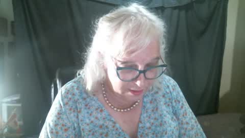 Sissy Diane online show from October 8, 11:39 pm