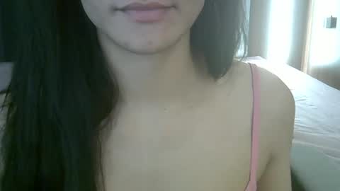 skinnykittencam online show from April 11, 3:26 pm