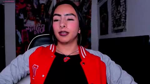 blue online show from February 9, 8:10 am