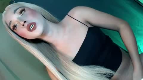 slim_nathalia online show from July 13, 10:00 pm
