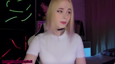 Reeginaaaaa online show from November 16, 9:14 pm