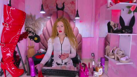 Sofia online show from December 11, 2:42 pm