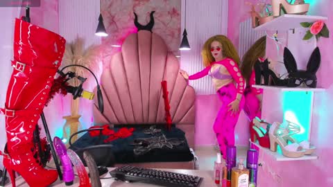 Sofia online show from December 13, 2:16 pm