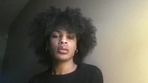 SolaceEve online show from December 15, 6:57 pm