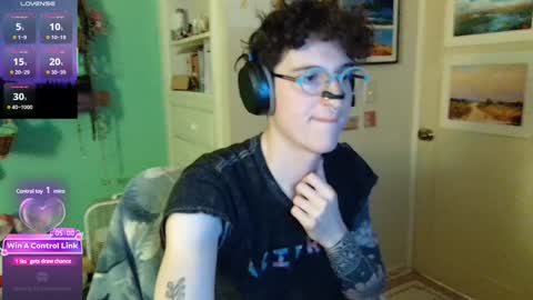 solaya papaya  jordan theythem online show from January 22, 6:10 am