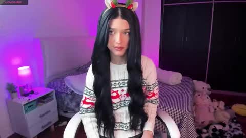    online show from December 4, 7:57 am