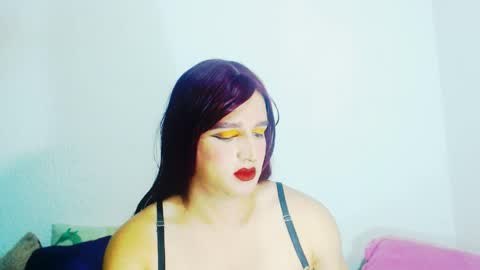 sophiehillsxo online show from March 28, 4:36 am