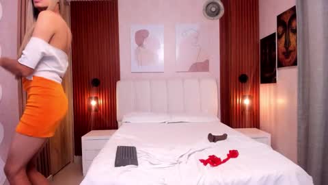 SOPHIE online show from March 8, 1:12 am