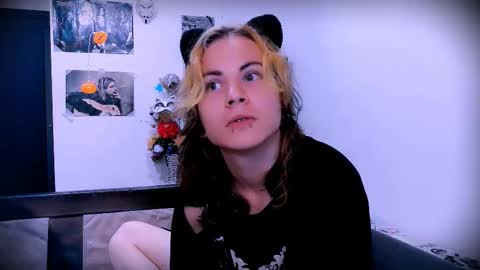 sparkyferret online show from September 28, 3:27 am