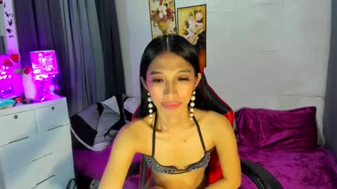 staceycummer online show from January 20, 2:32 am