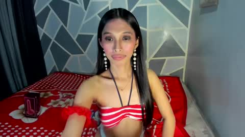 staceycummer online show from February 4, 6:38 pm
