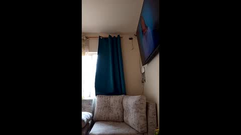 starfire_baby online show from April 2, 4:38 pm