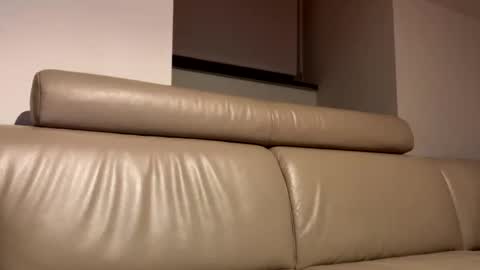 Stefanietrav online show from February 7, 10:05 pm