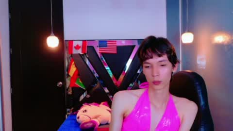 stefany piink online show from July 4, 3:06 pm