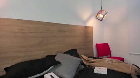 stivenbenet1 online show from January 3, 12:30 pm