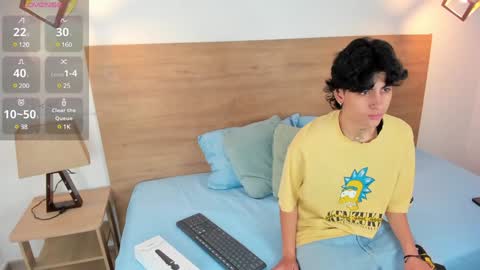 stivenbenet1 online show from January 18, 12:27 pm