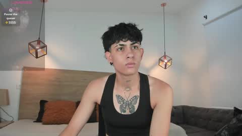 stivenbenet1 online show from March 8, 1:03 pm