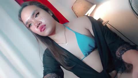 lexie online show from December 3, 11:36 am