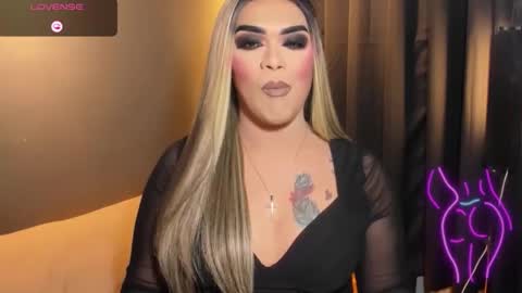 JADE ELYSE online show from November 1, 1:41 pm