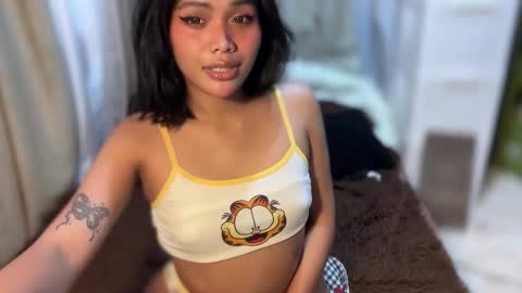 ANGEL-DONT FORGET TO THUMBS UP AND FOLLOW online show from November 3, 4:44 am