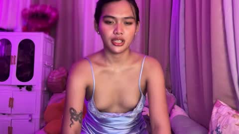 ANGEL-DONT FORGET TO THUMBS UP AND FOLLOW online show from January 11, 9:38 am