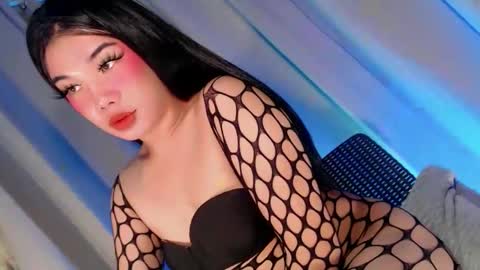 sweet_katrina69 online show from November 24, 12:40 pm