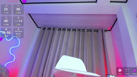 Miss Mackensy online show from March 5, 5:23 am