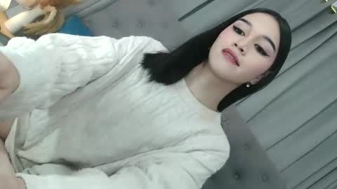 sweet_tatiana28 online show from April 2, 1:42 pm