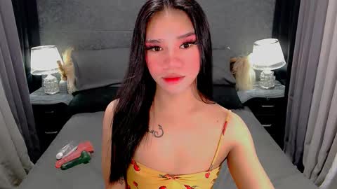 bea takashi  online show from February 19, 9:17 am