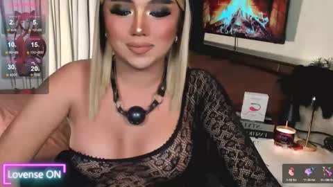 bella online show from October 30, 3:33 pm