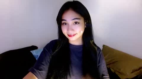 Lilly online show from March 5, 2:10 am