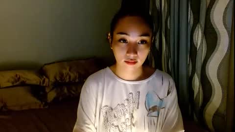 Lilly online show from March 10, 3:43 am