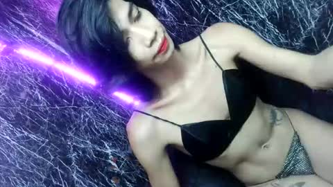 Snapshot of sweetyguyxxx1998 chatting on October 20, 9:01 am - Anya online show from October 20, 9:01 am