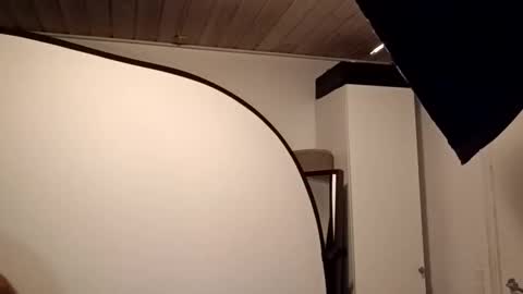 taylafox online show from November 2, 1:25 am