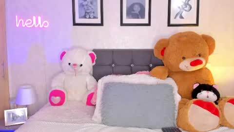  TAYSSA  ONLINE FROM 0630 PM - 1130 PM COLOMBIAN HOUR online show from July 11, 1:54 am