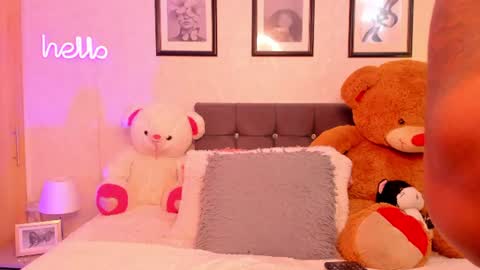  TAYSSA  ONLINE FROM 0630 PM - 1130 PM COLOMBIAN HOUR online show from July 12, 2:04 am
