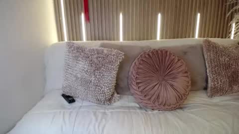 Sofia online show from March 12, 8:36 pm