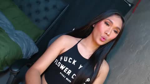 Yuri online show from December 21, 6:09 am