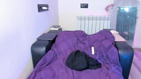 Kira online show from April 8, 4:58 am