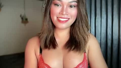 TERRI  the girl will hunt you online show from February 27, 12:13 pm