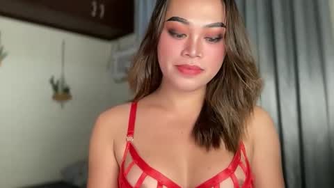 TERRI  the girl will hunt you online show from March 7, 11:41 pm