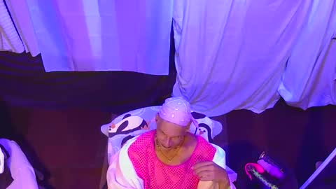 tgirllover69141980 online show from October 31, 1:37 am