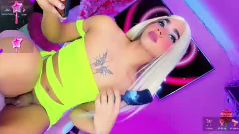 Thalia Girl online show from February 20, 6:19 am